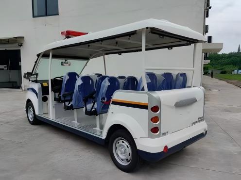 五菱电动巡逻车